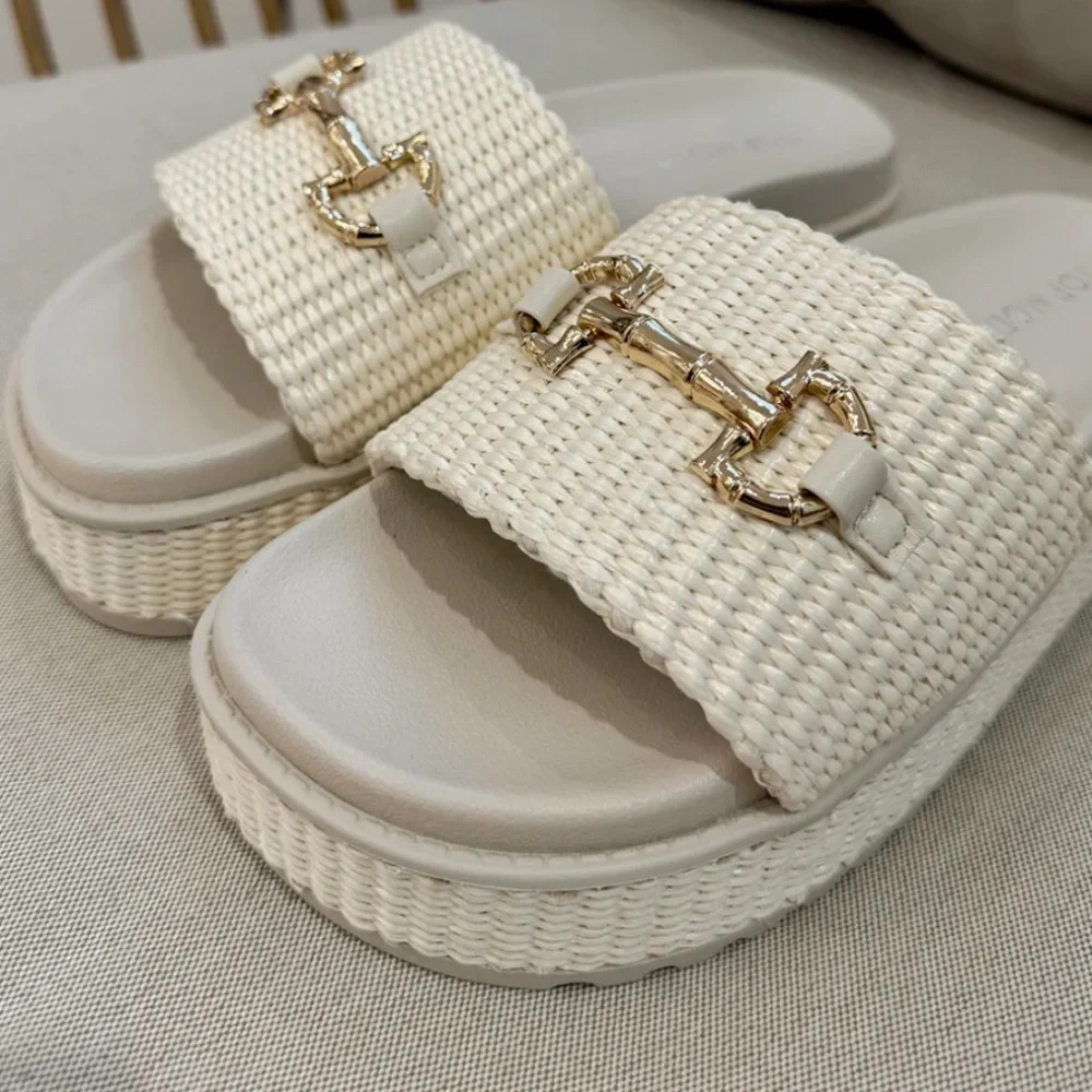 Top Moda Ivory Raffia Slides - Picture 4 of 6